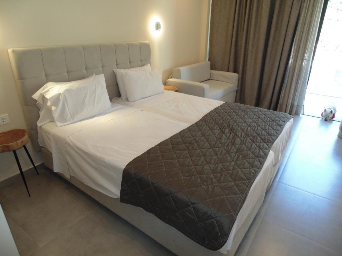 Paradise Hotel & Bar Πλάνος Εξωτερικό φωτογραφία