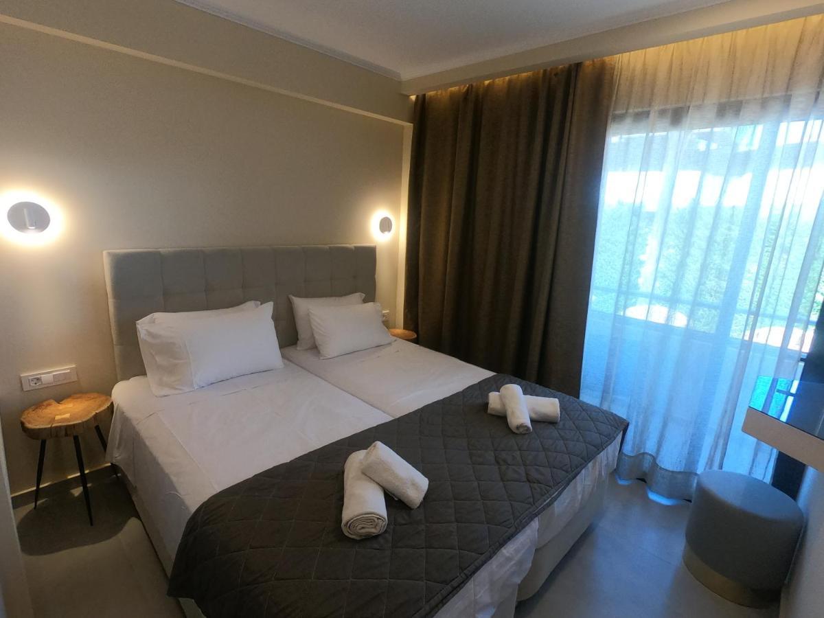 Paradise Hotel & Bar Πλάνος Εξωτερικό φωτογραφία