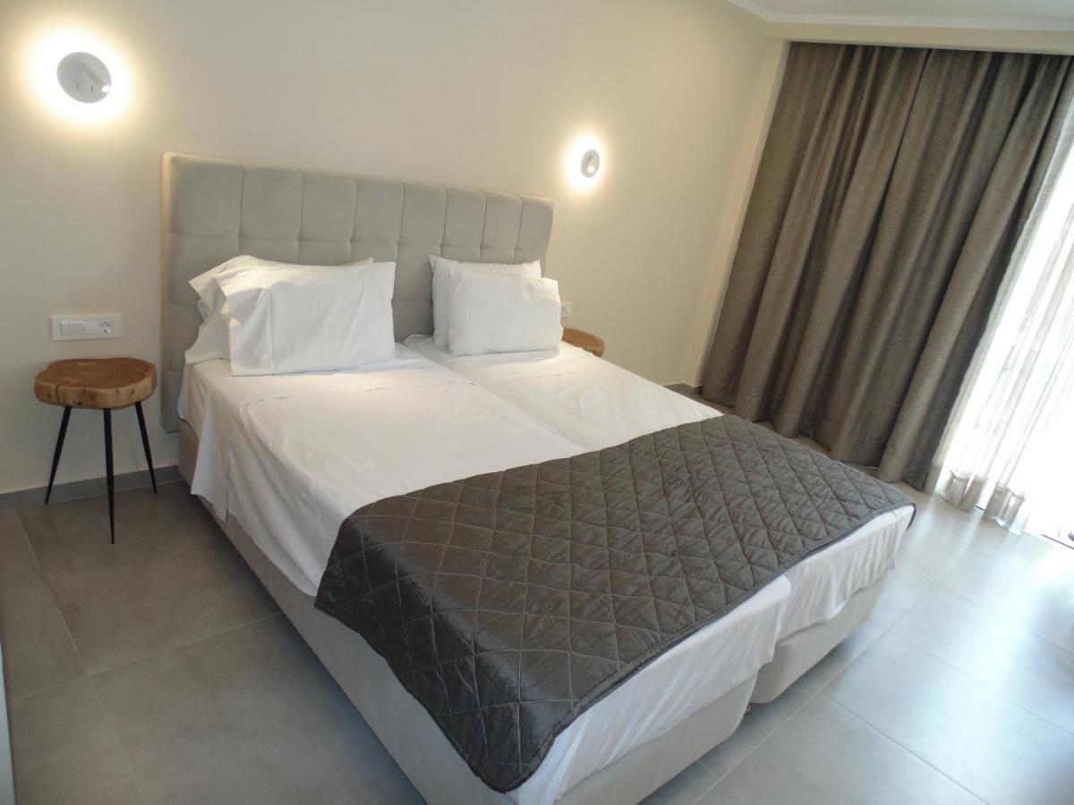 Paradise Hotel & Bar Πλάνος Εξωτερικό φωτογραφία