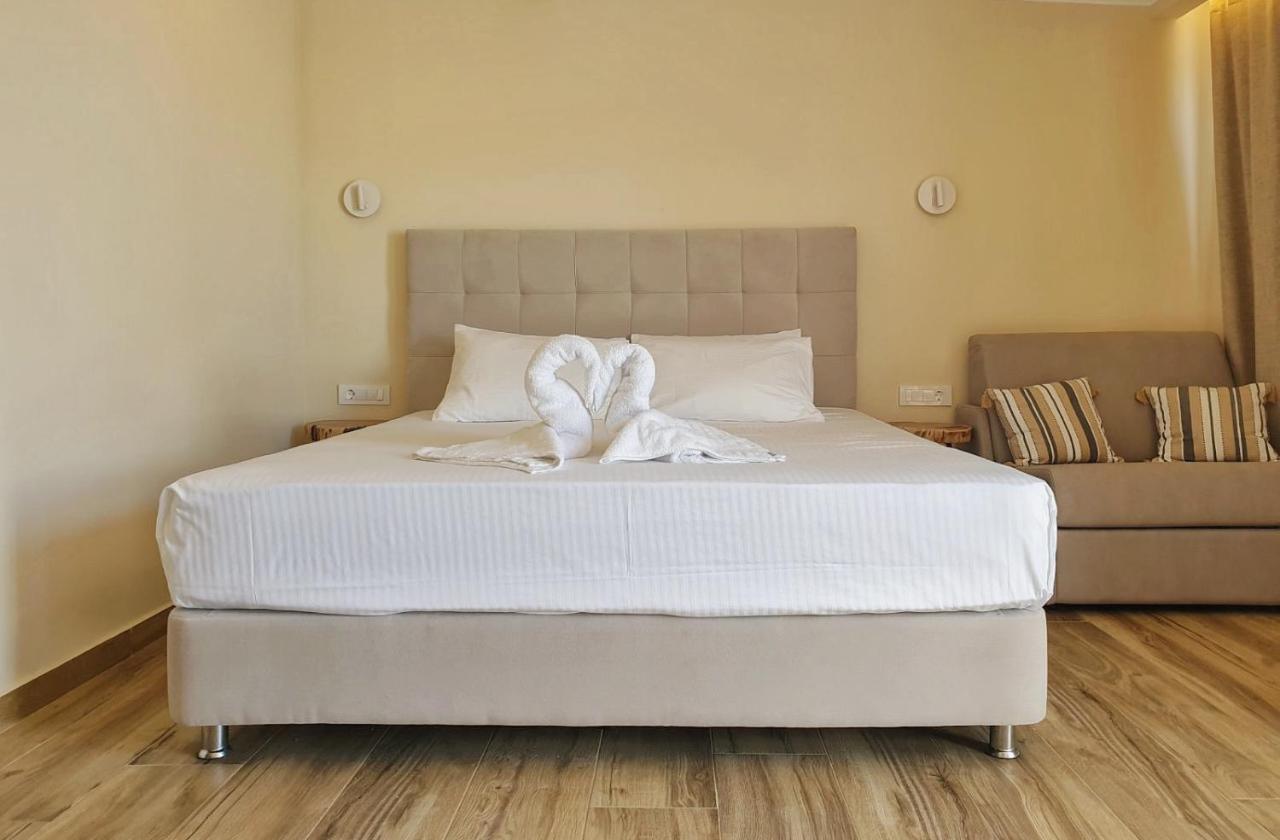 Paradise Hotel & Bar Πλάνος Εξωτερικό φωτογραφία