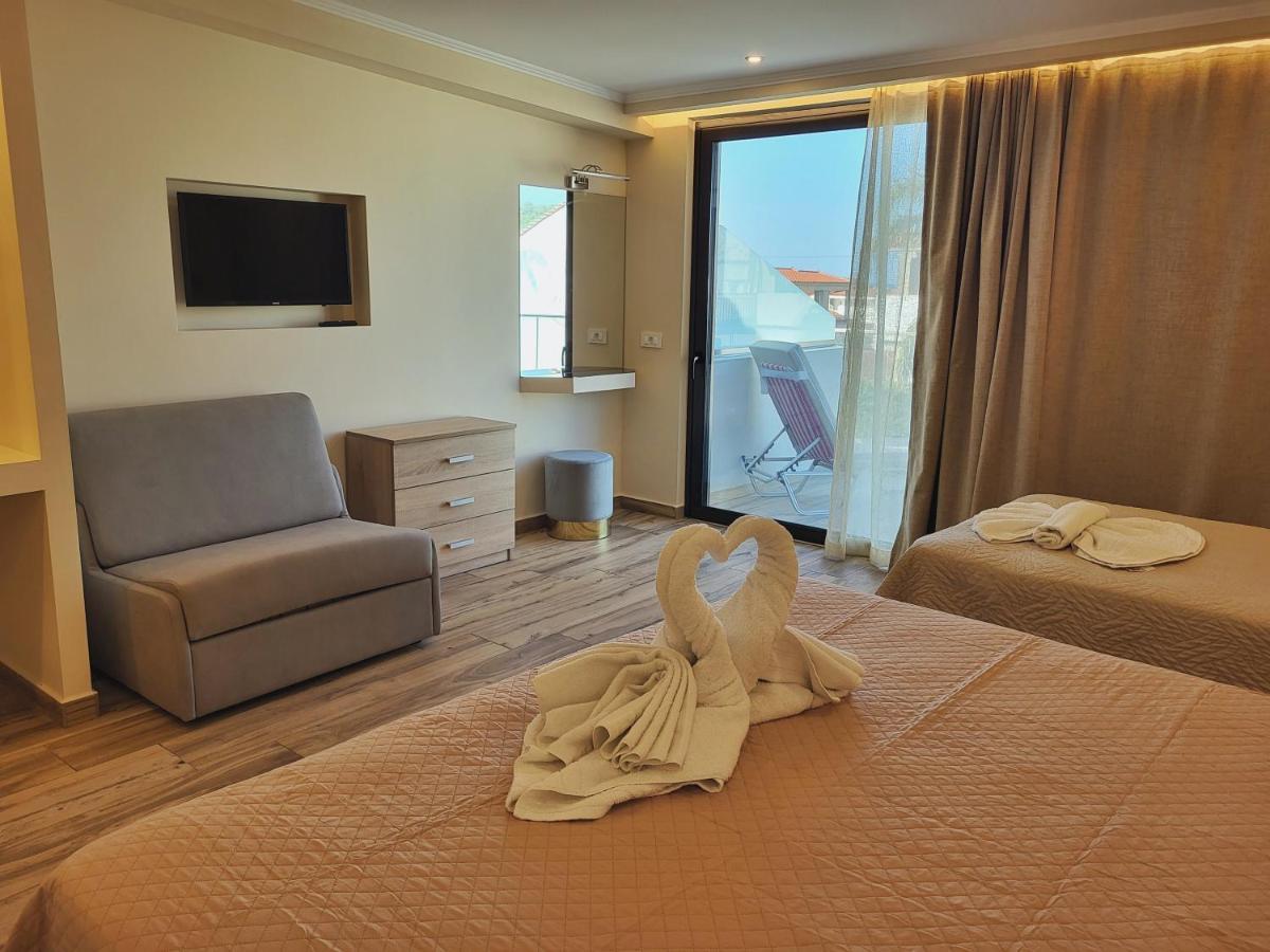 Paradise Hotel & Bar Πλάνος Εξωτερικό φωτογραφία