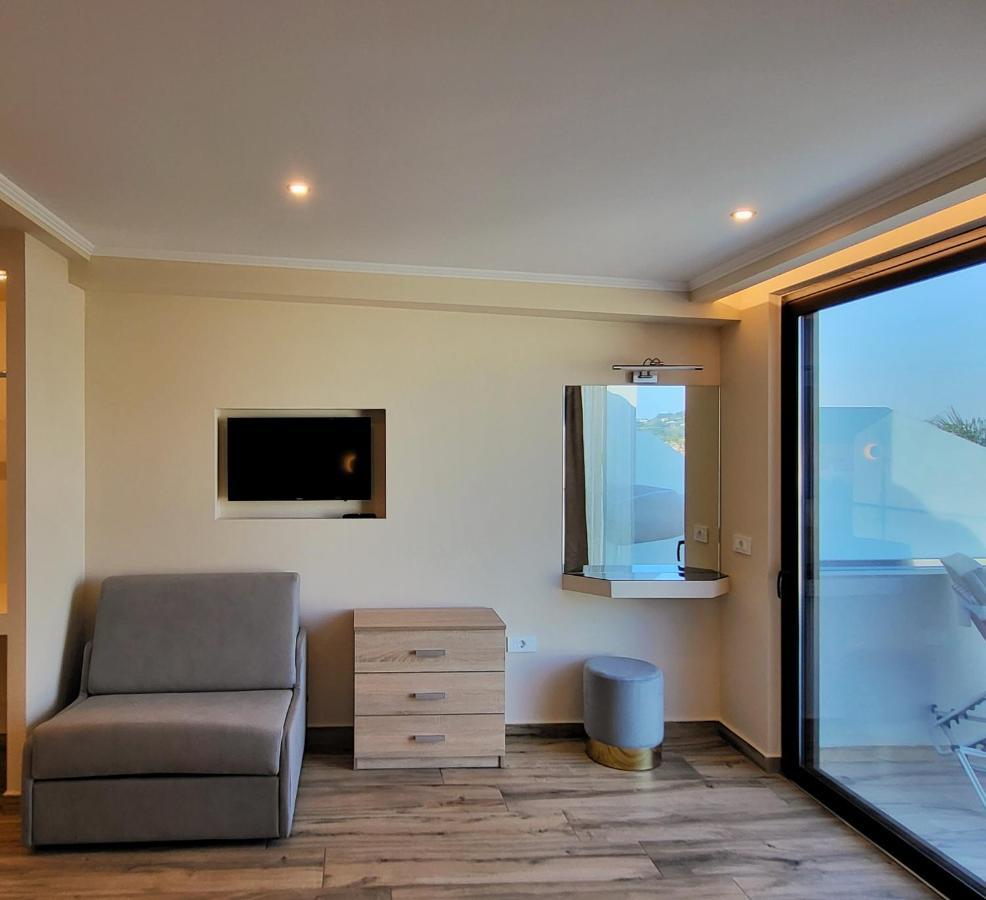 Paradise Hotel & Bar Πλάνος Εξωτερικό φωτογραφία